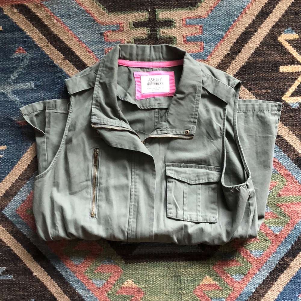 Green Military Vest - Army Green Zip Up Vest